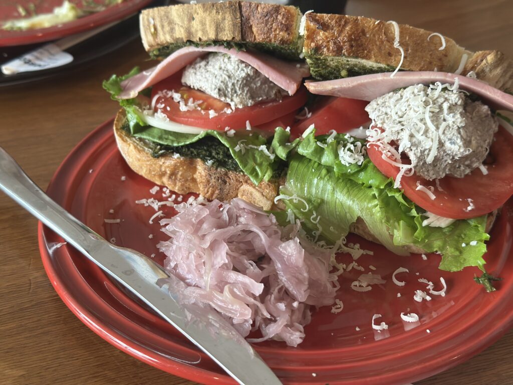 Best Brunch in Mangwon - OTSEP black olive BLT sandwich