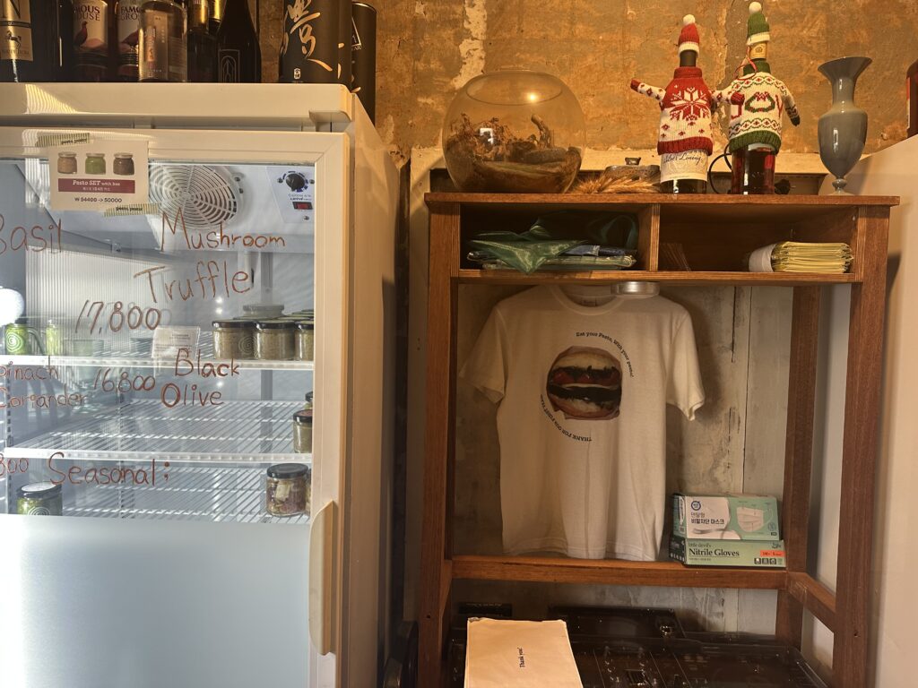 Best Brunch in Mangwon - OTSEP café goods shop with pesto and t-shirts