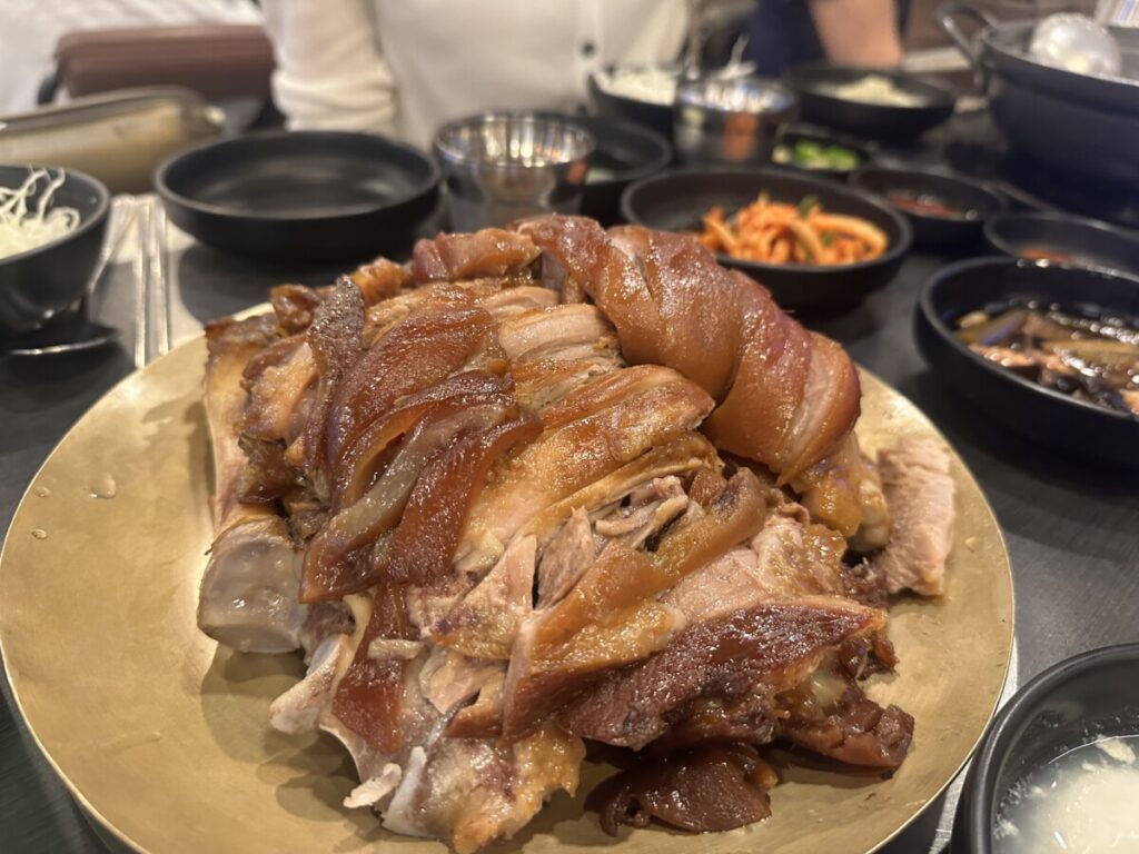 Five spice braised pork at Manjok Ohyang Jokbal