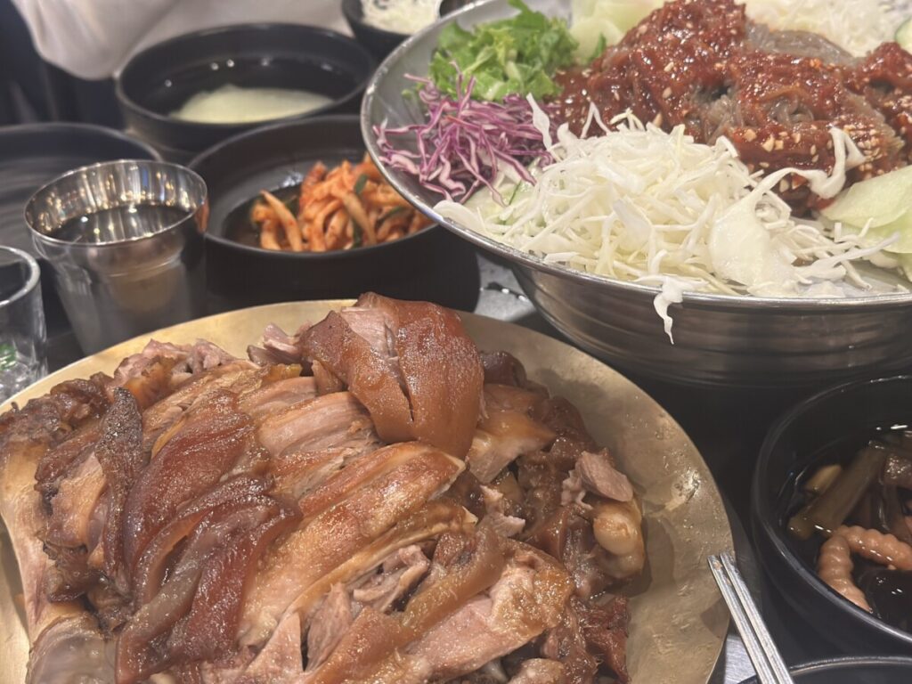 Five spice braised pork at Manjok Ohyang Jokbal, top city hall restaurant
